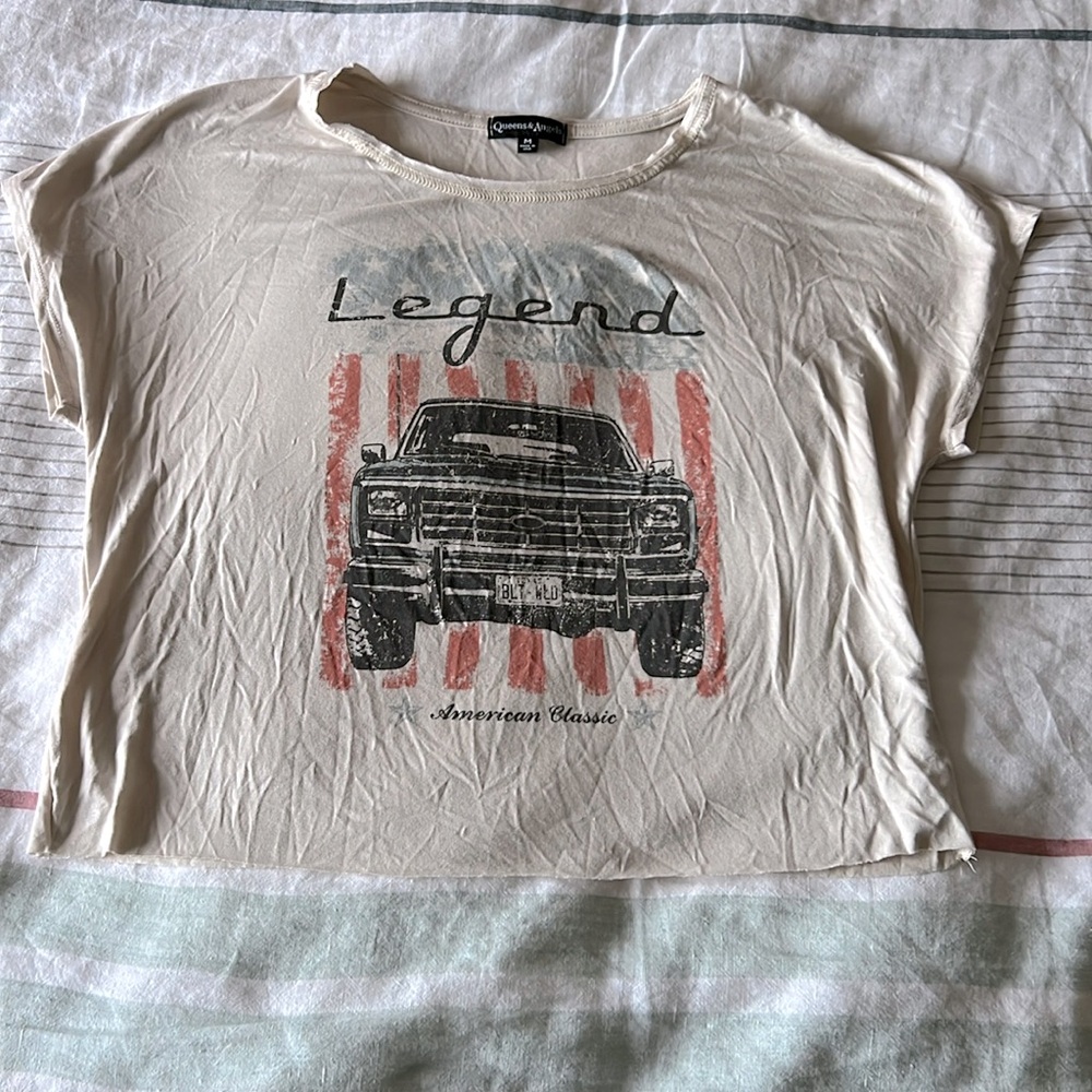 Oversized tee